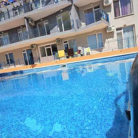 Sunny Day 4 - Menada Apartament *